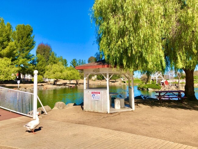 Building Photo - Awesome Updated Single Story in The Darling "Farm" Community of Wildomar, Close to Everything, bu...