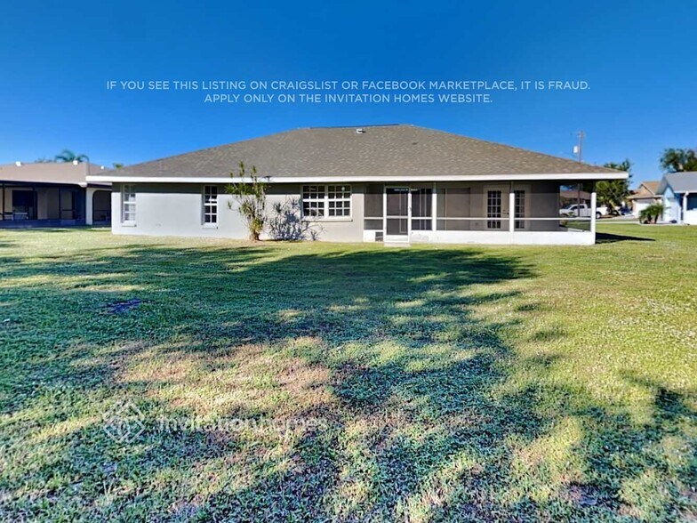 Building Photo - 22 Cabello St