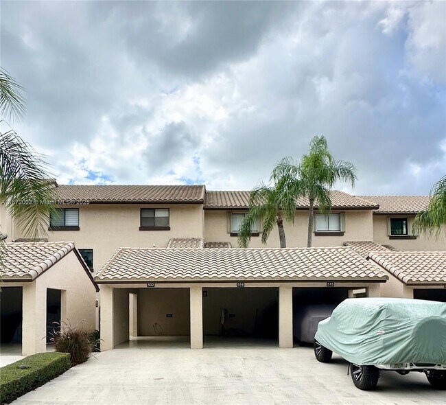 Building Photo - 240 Captains Walk