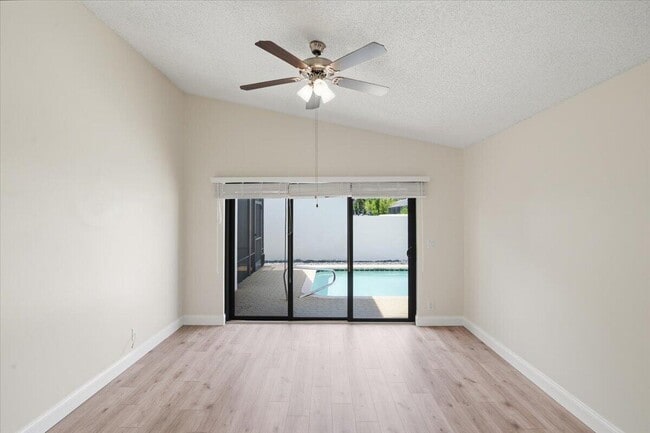 Building Photo - 21583 Villa Nova Dr