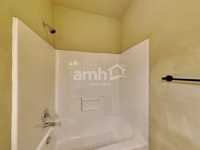 Building Photo - 2022 Keene Cir