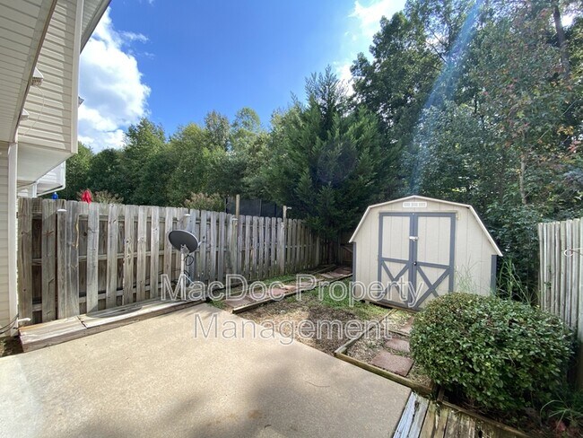 Building Photo - 9740 W Midland Way