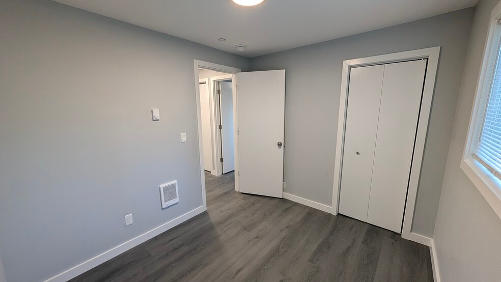 Bed C from within - 2378 E 15th Ave