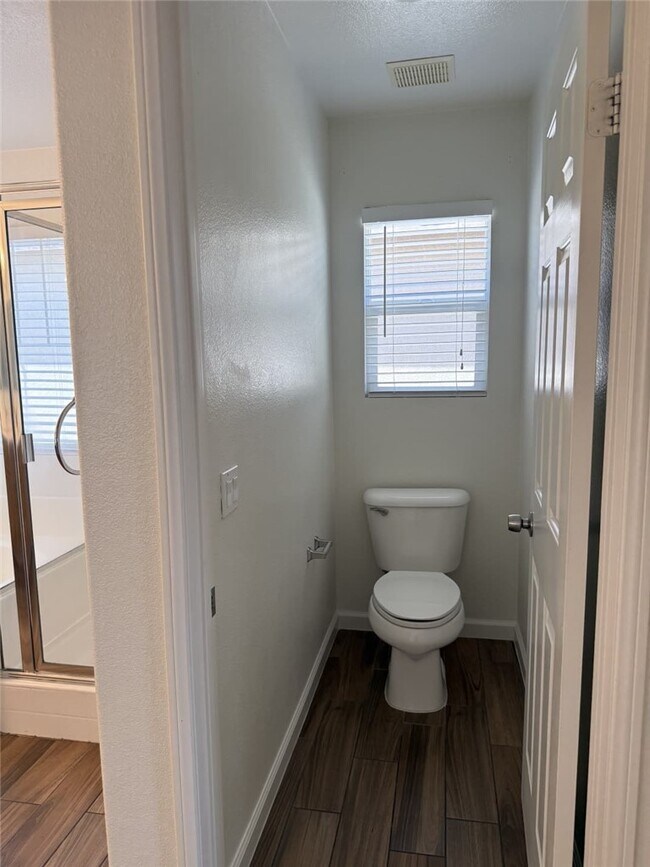 Building Photo - 12394 Freeport Dr