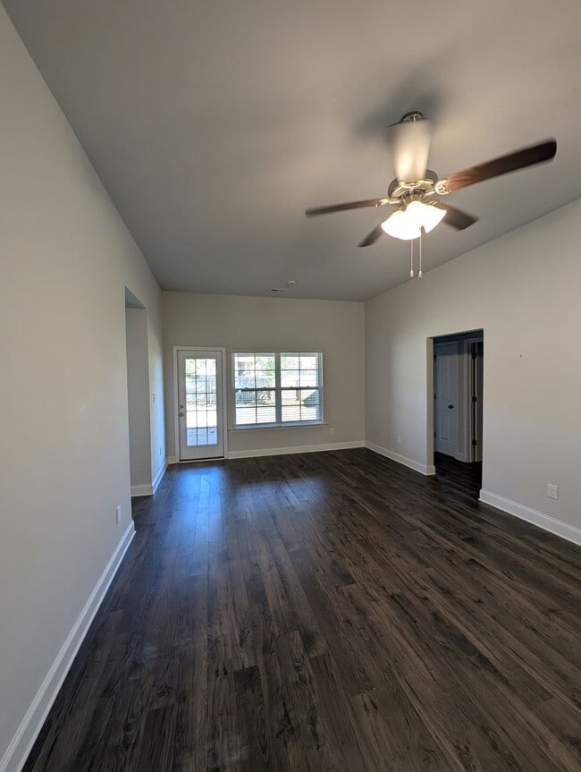 Building Photo - 244 Abercorn Dr