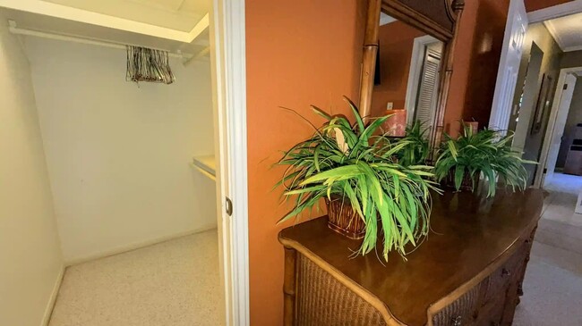 Building Photo - 15421 Seamount Cay Ct