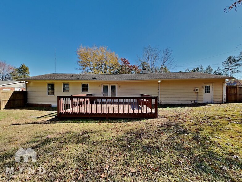 Building Photo - 5720 Raynor Rd