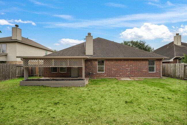 Building Photo - 11403 Sandermeyer Dr