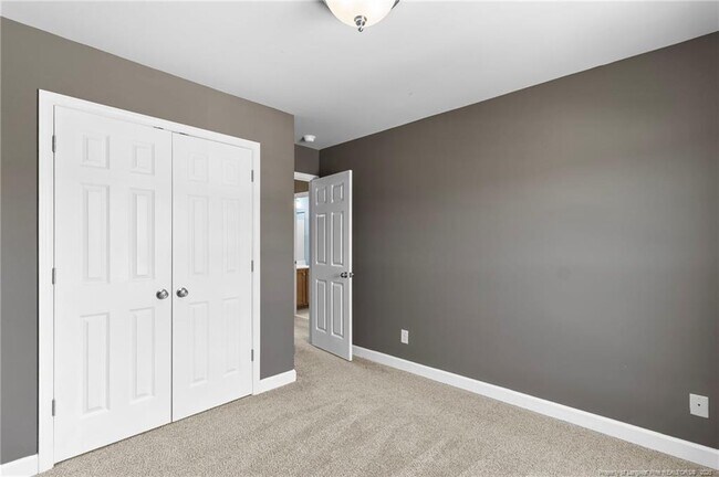 Building Photo - 269 Declaration Dr