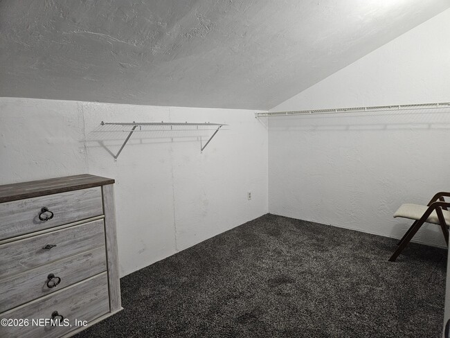 Building Photo - 4302 Seagate Ln N