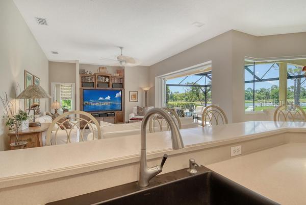 Building Photo - 9477 Cedar Ridge Ln