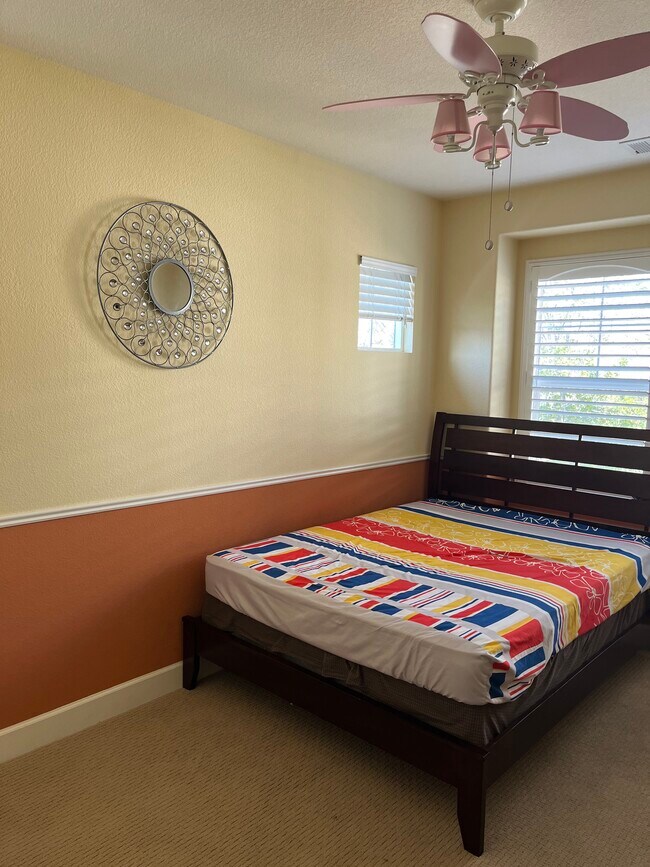 Building Photo - 590 Selby Lane