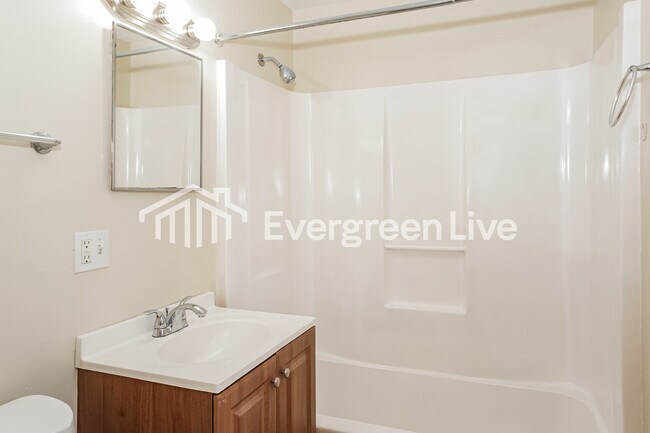 Building Photo - 3524 Flamingo Rd SW