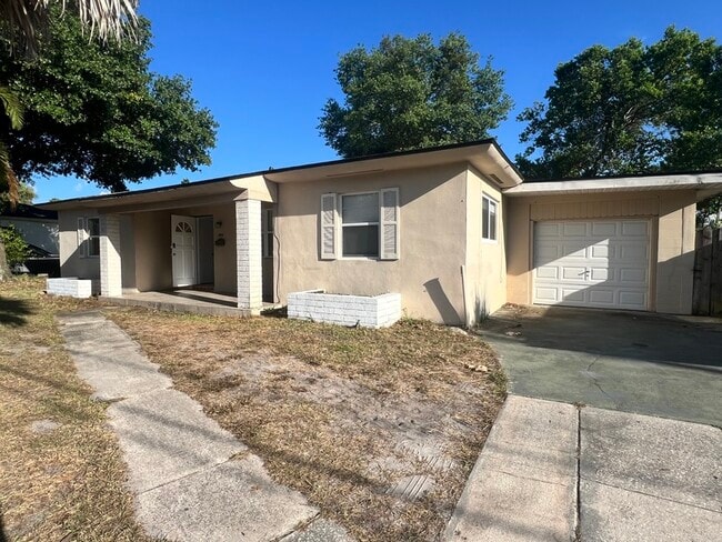 Primary Photo - 3700 Corrine Dr