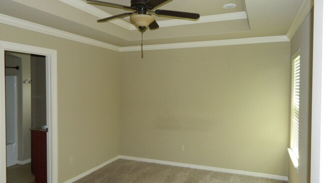 Building Photo - Cobblestone Subdivision Home For Rent!!