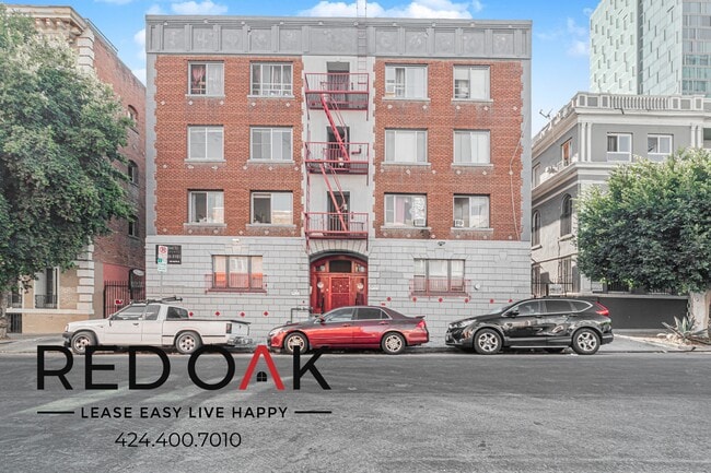 Building Photo - 687 Shatto Pl