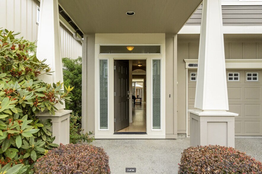 Building Photo - 17175 SW Berkeley Ln