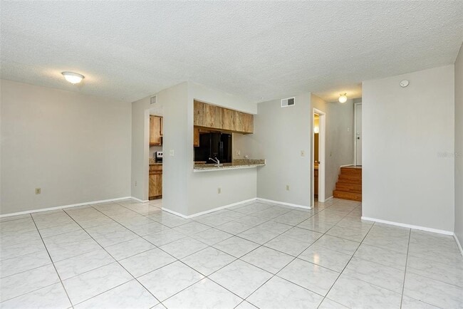 Building Photo - 2517 E Stanley Matthew Cir