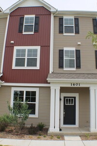 Building Photo - 1601 Albany St