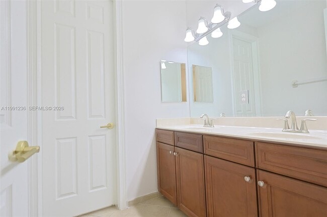 Building Photo - 8800 NW 98th Ct