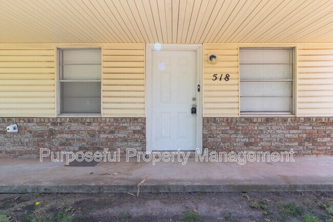 Building Photo - 518 N Ponca Ave