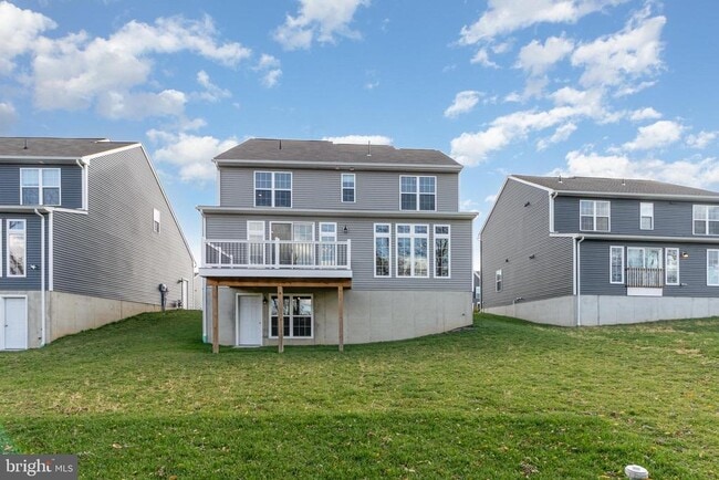 Building Photo - 1726 Bradley Dr