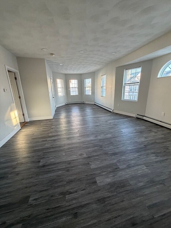 Building Photo - 539-541-541 N Front St