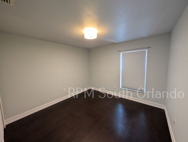 Building Photo - 3-bedroom 2-bath home in Meadow Woods