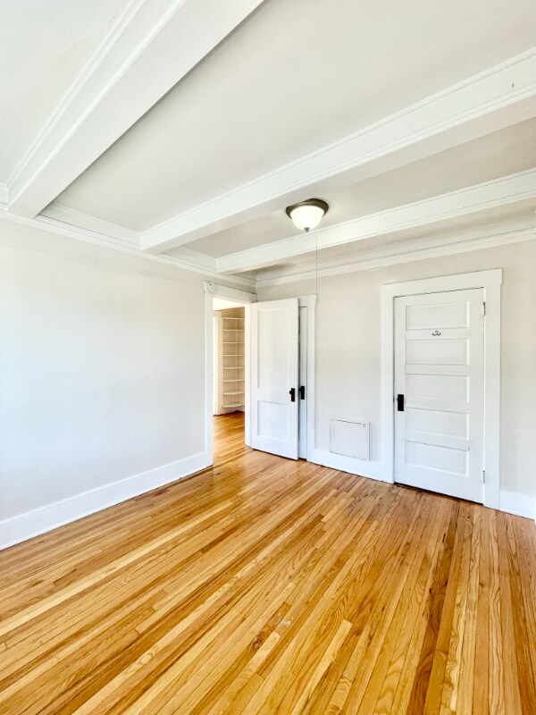 Building Photo - 901 N M St