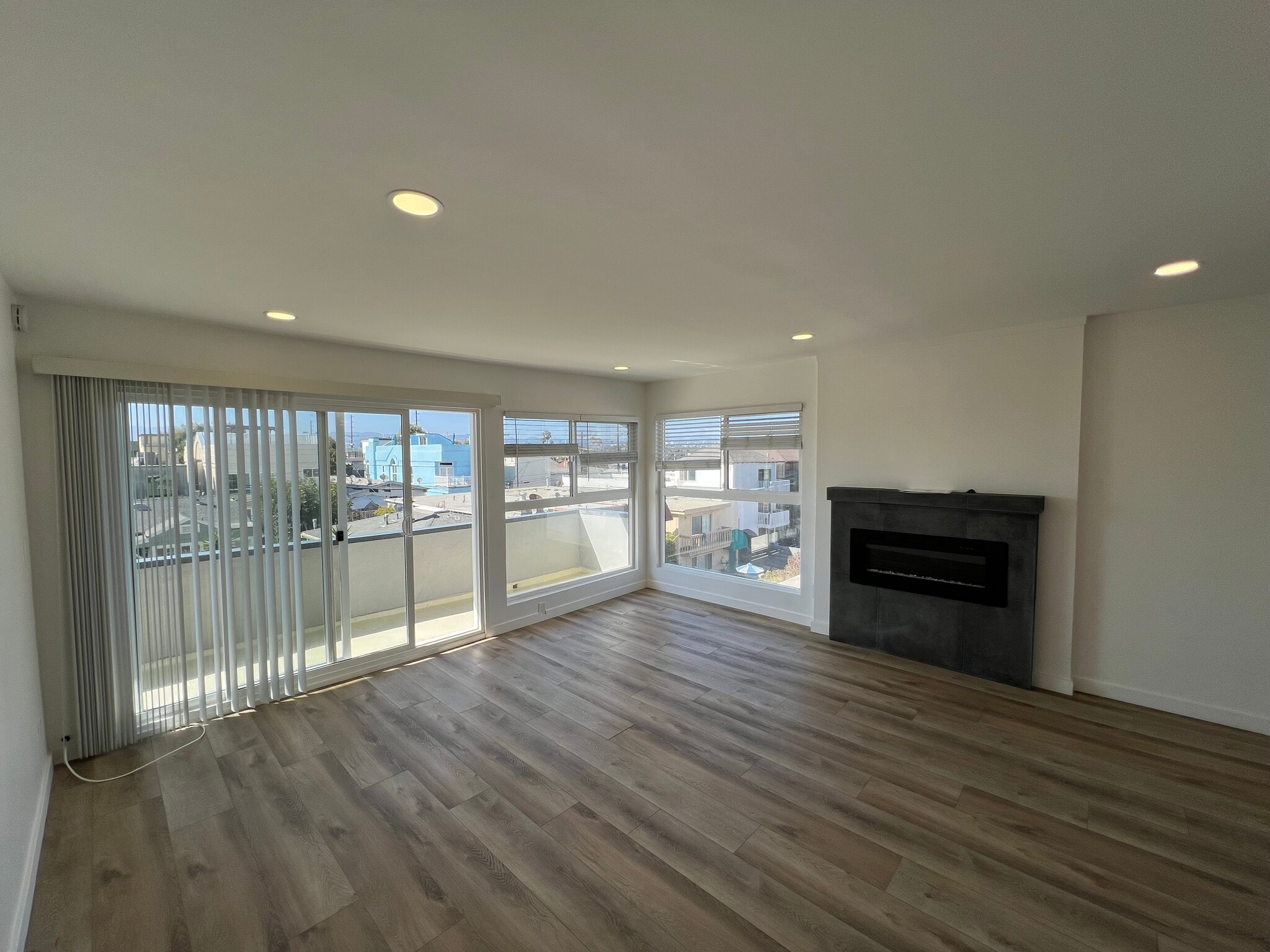 Building Photo - 20 29th Ave