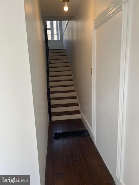 Building Photo - 935 Pottstown Pike