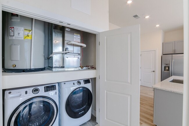 Building Photo - Luxury Northern Liberties Condo