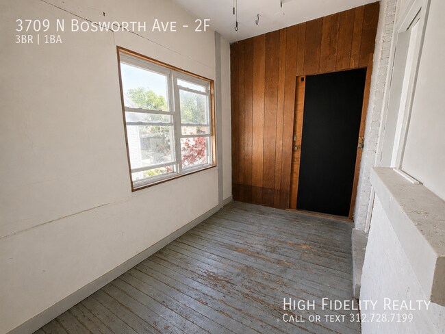 Building Photo - 3709 N Bosworth Ave