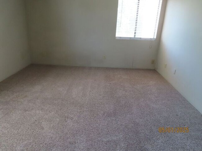 Building Photo - 1- Bedroom 1 Bath in Shadow Bend