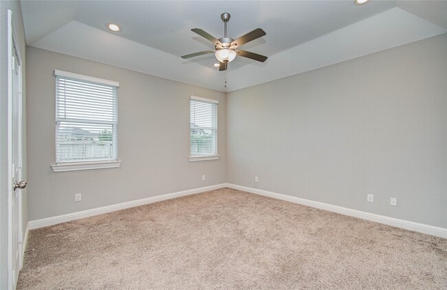 Building Photo - 19029 Villa Ln