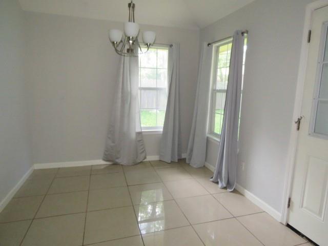 Building Photo - 3115 Lorikeet St