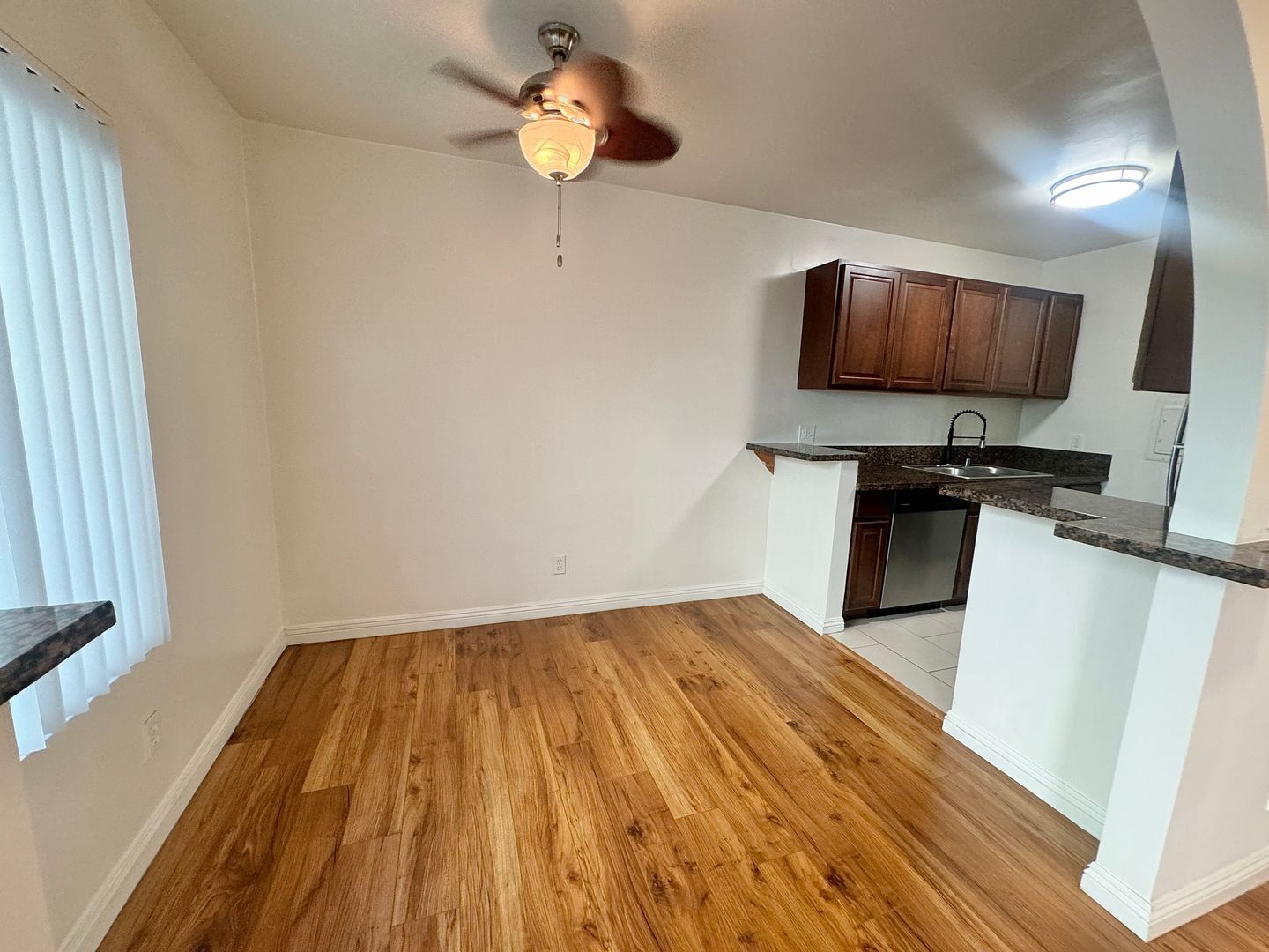 Building Photo - 12618 Pacific Ave