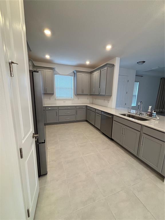 Building Photo - 16117 Isola Pl