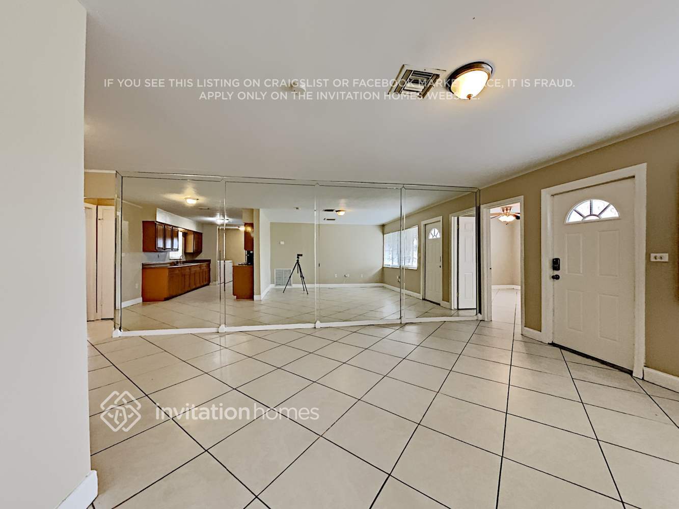 Building Photo - 7041 SW 27th St