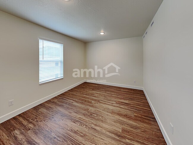 Building Photo - 6108 W Copper Hawk Dr