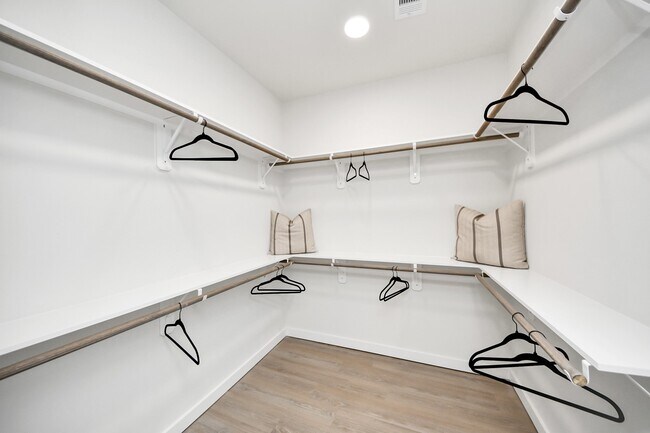 Building Photo - 22014 Lesley Grv Ln