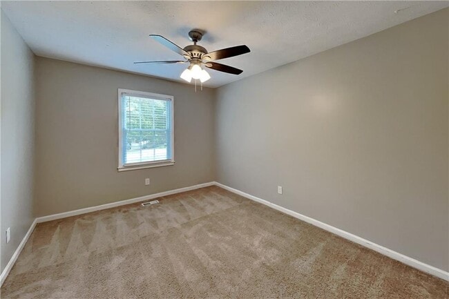 Building Photo - 1746 Charrington Way