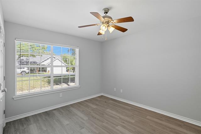 Building Photo - 1106 Serenada Dr