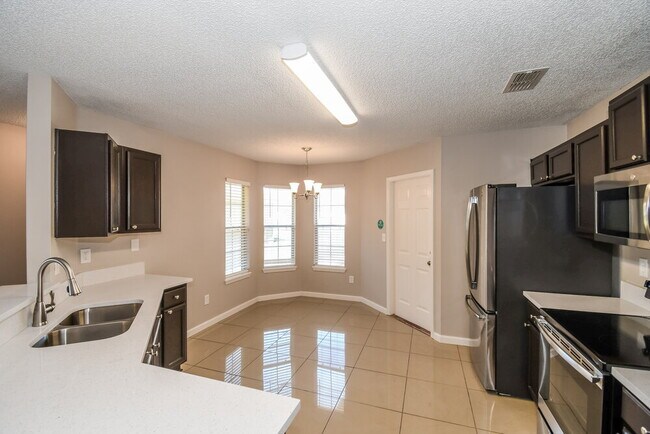 Building Photo - 484 Heron Nest Point