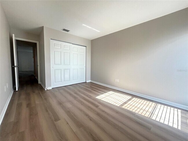 Building Photo - 705 Haven Pl