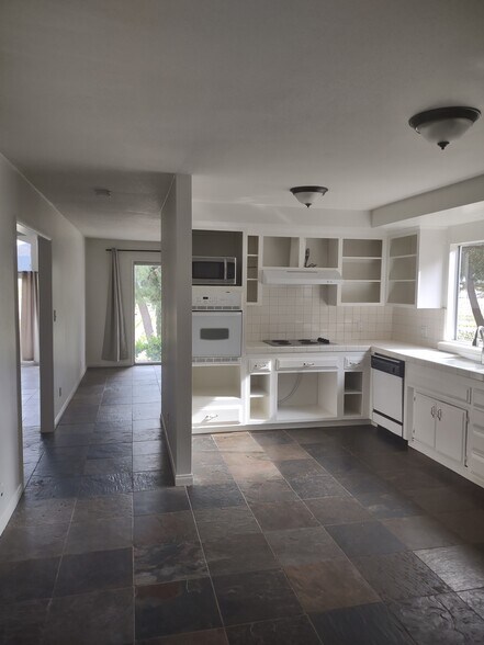 Building Photo - 37850 De Portola Rd