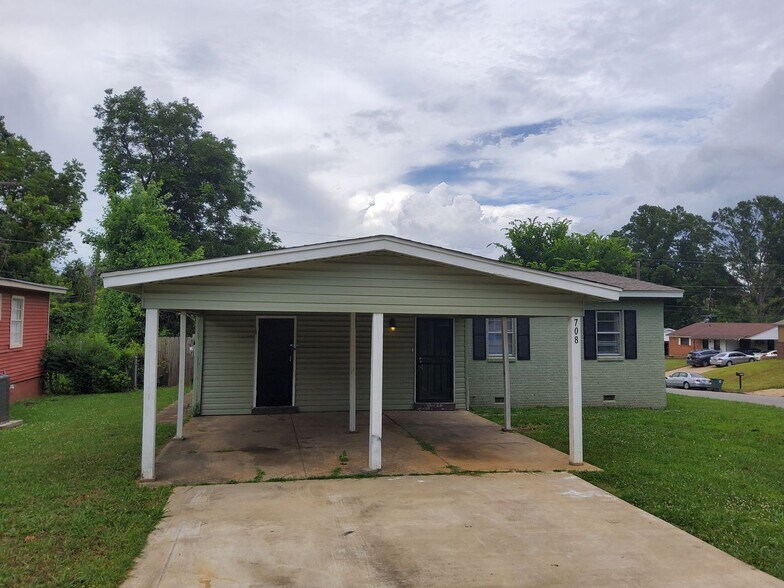 Building Photo - 708 Mohawk Ave