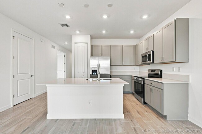 Building Photo - 3640 Spanish Cedar Pl