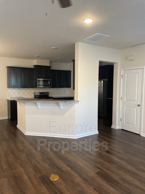 Building Photo - 2680 Impulsion Dr