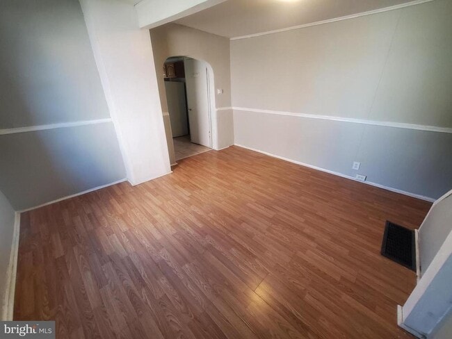 Building Photo - 1736 Fairview St